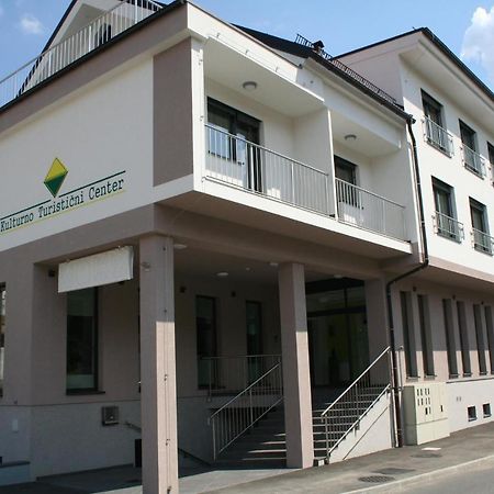 Hotel Oskar Hrib-Loski Potok Екстер'єр фото